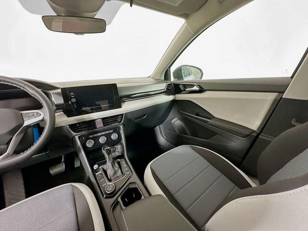 2025 Volkswagen Taos S