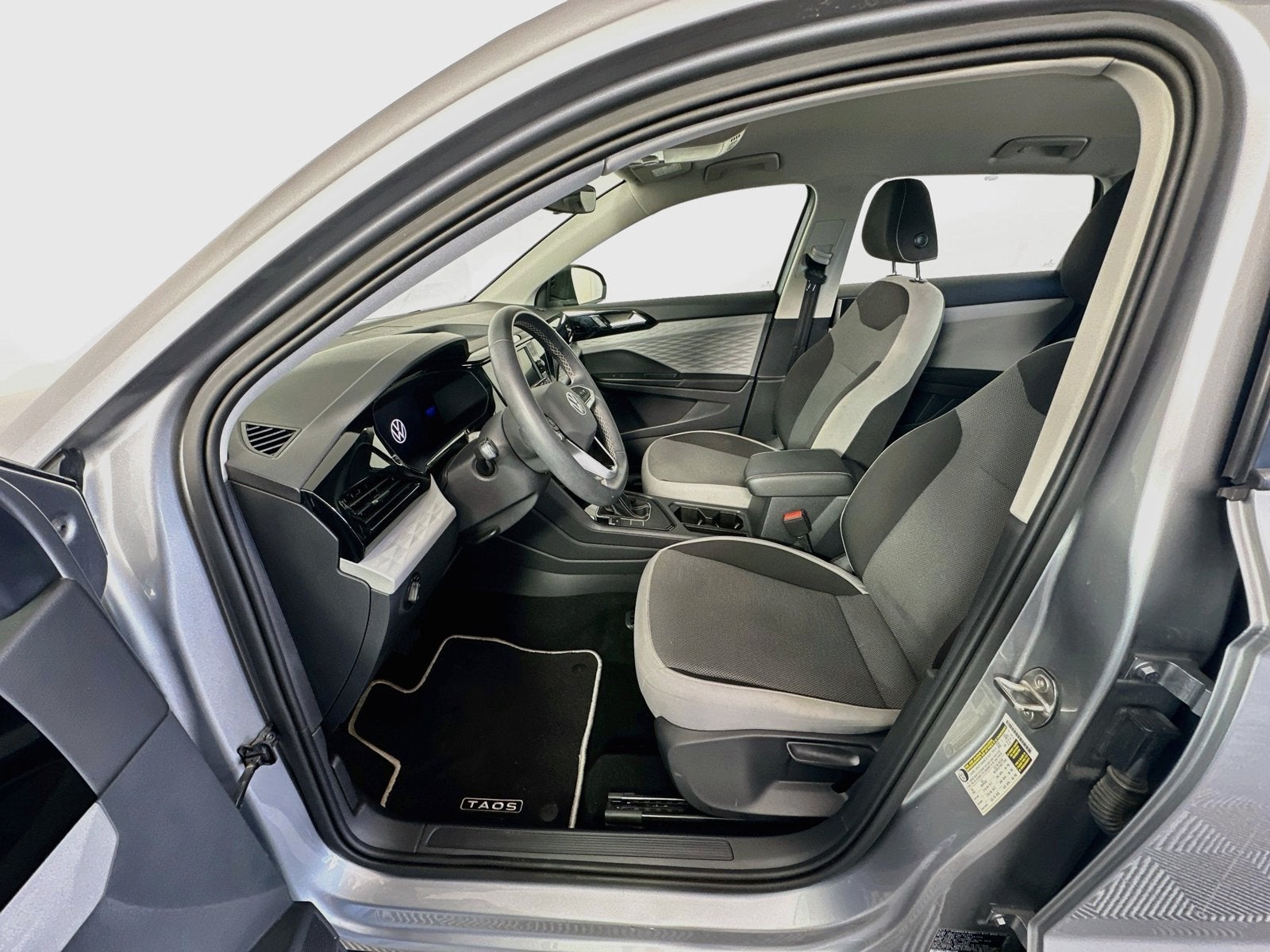 2023 Volkswagen Taos S