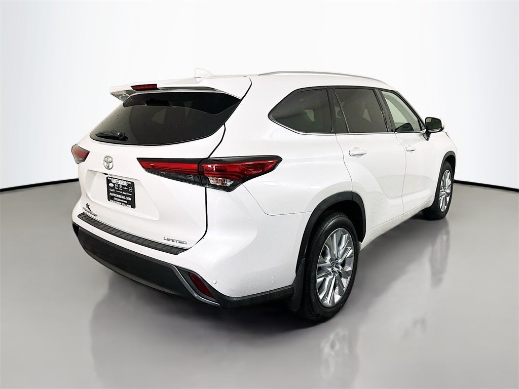 2022 Toyota Highlander Limited