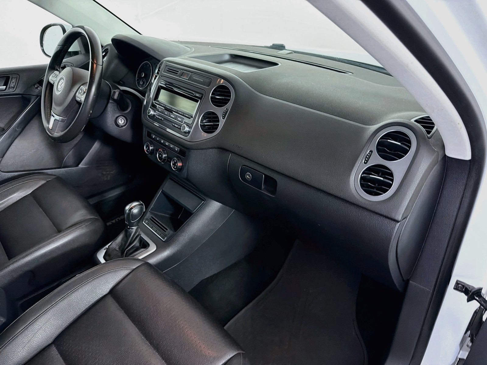2014 Volkswagen Tiguan SE