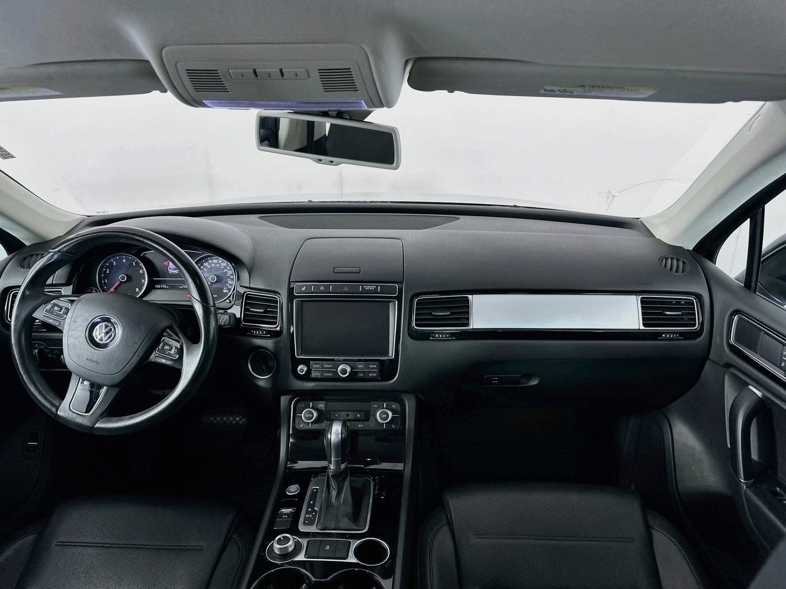 2016 Volkswagen Touareg Sport