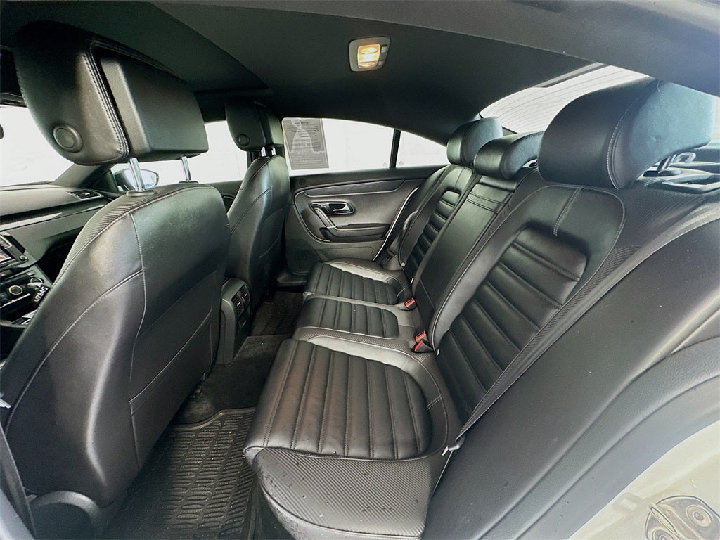 2017 Volkswagen CC R-Line 2.0T Executive w/Carbon