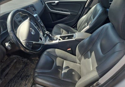 2015 Volvo V60 T5 Drive-E Premier