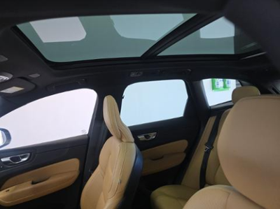 2021 Volvo XC60 T5 Inscription