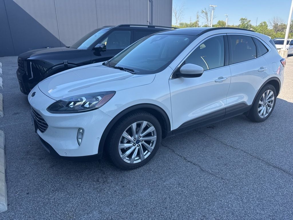 2021 Ford Escape Hybrid Titanium