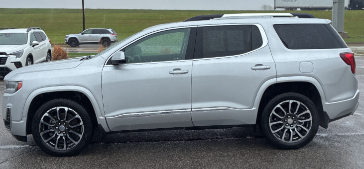 2020 GMC Acadia Denali
