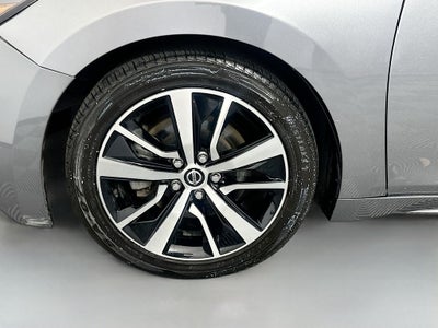 2021 Nissan Maxima SV