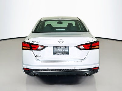 2022 Nissan Altima 2.5 SR