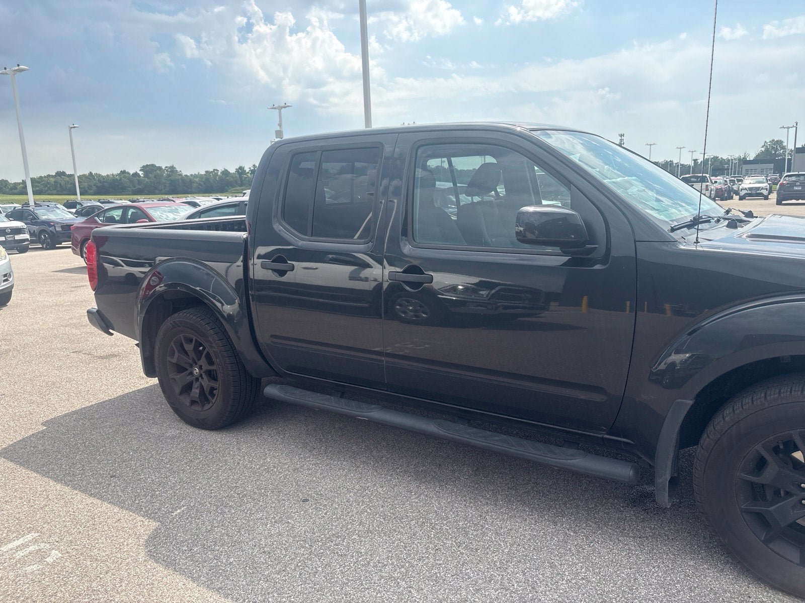 2020 Nissan Frontier SV