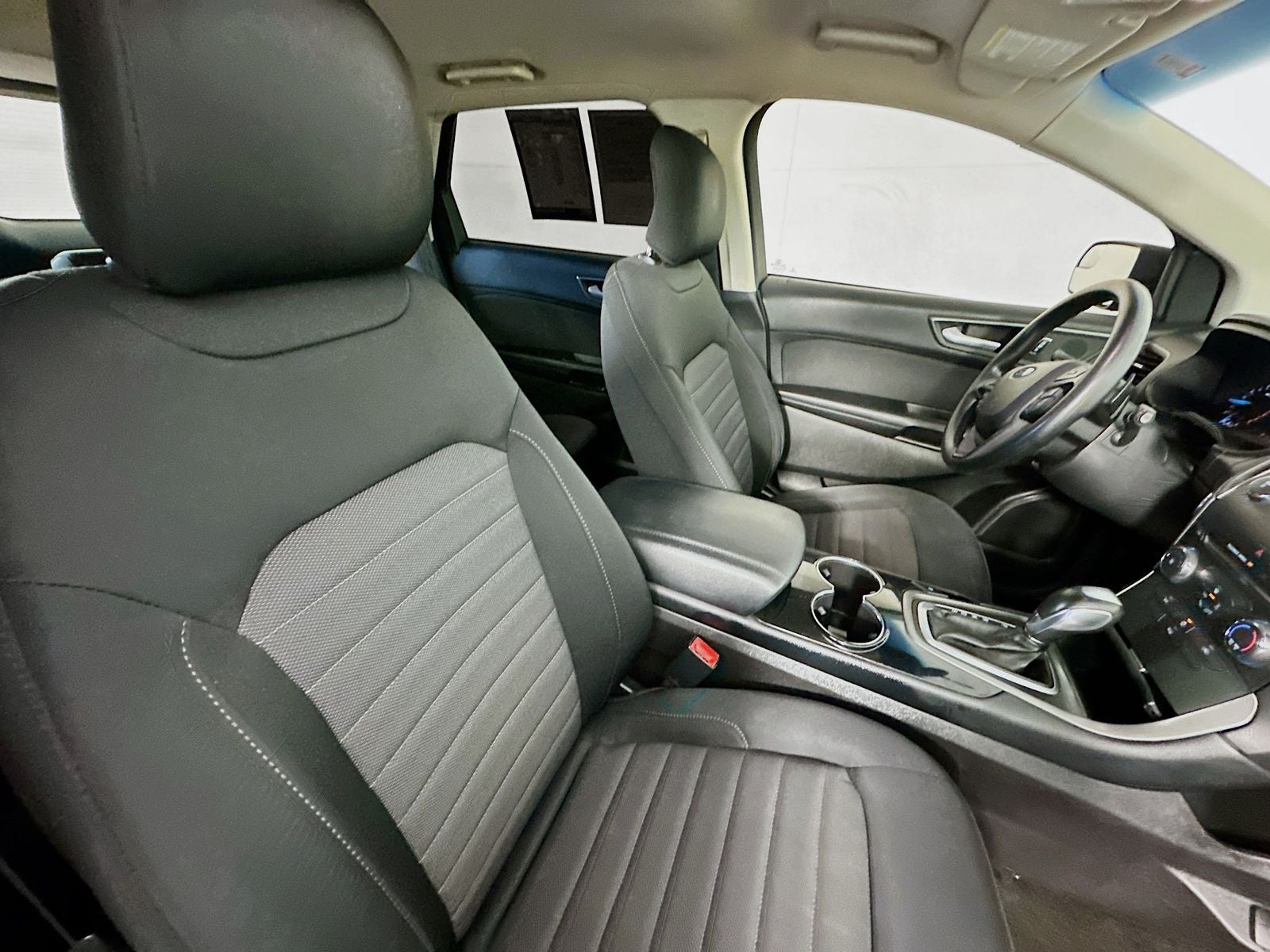 2017 Ford Edge SE