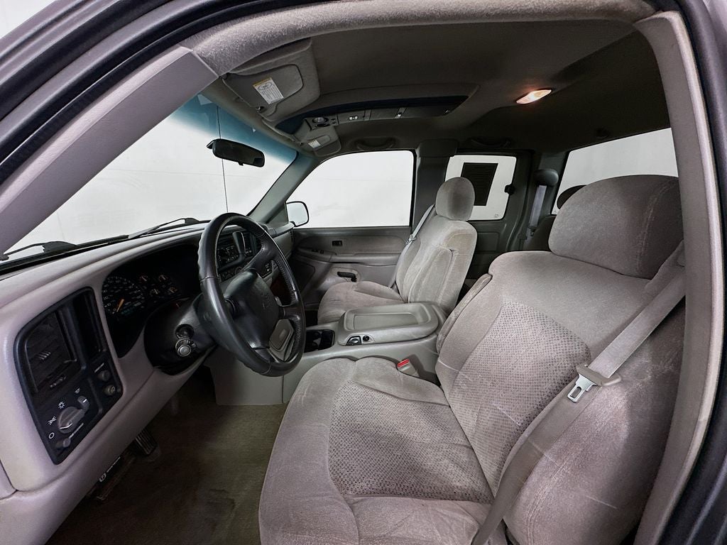 2000 Chevrolet Silverado 1500 LS