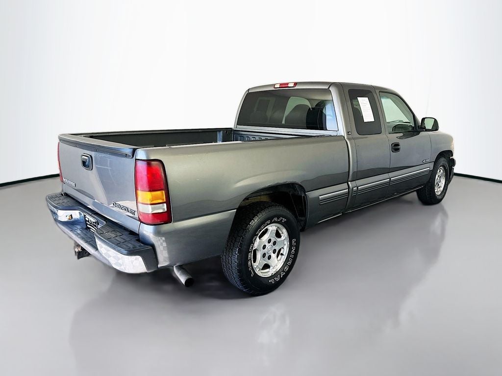 2000 Chevrolet Silverado 1500 LS