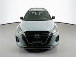2022 Nissan Kicks SR
