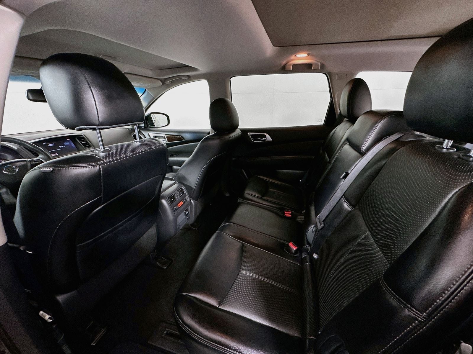 2016 Nissan Pathfinder Platinum