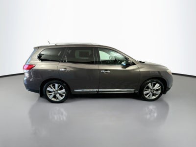 2016 Nissan Pathfinder Platinum