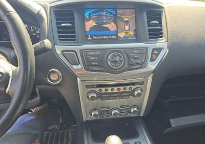 2017 Nissan Pathfinder SL