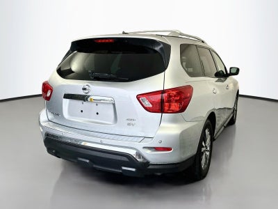 2018 Nissan Pathfinder SV