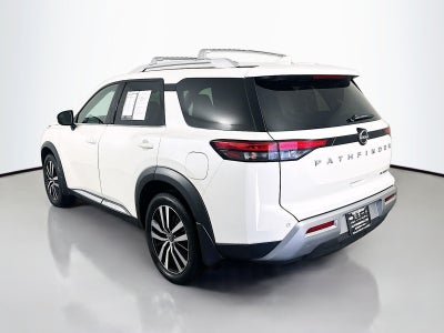 2023 Nissan Pathfinder Platinum