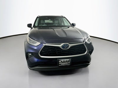 2022 Toyota Highlander Hybrid XLE