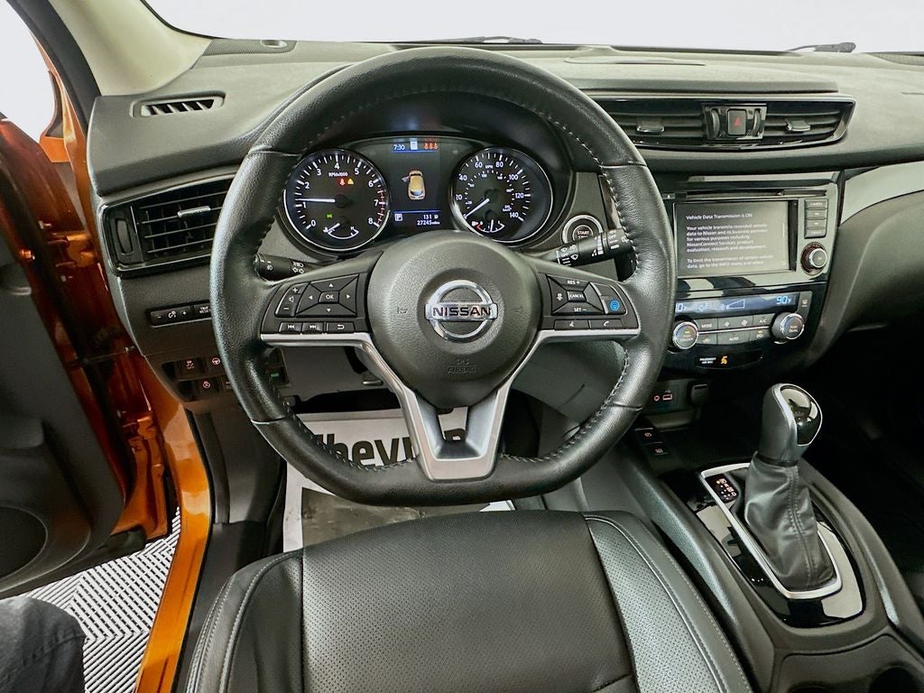 2022 Nissan Rogue Sport SL