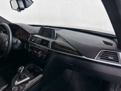 2018 BMW 3 Series 330i